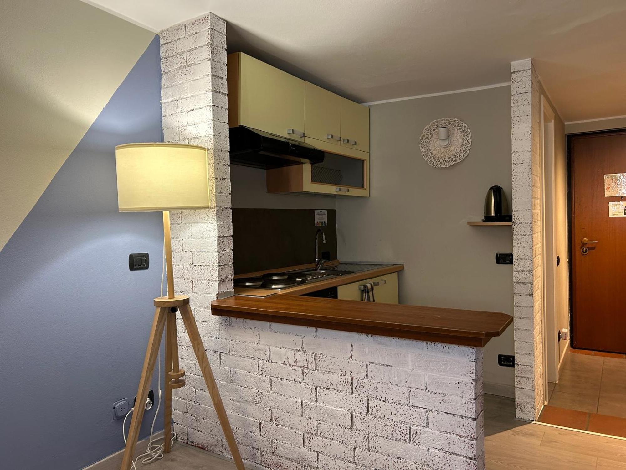 Alessandro 82 - Immobili E Soluzioni Rent Bergamo Bagian luar foto